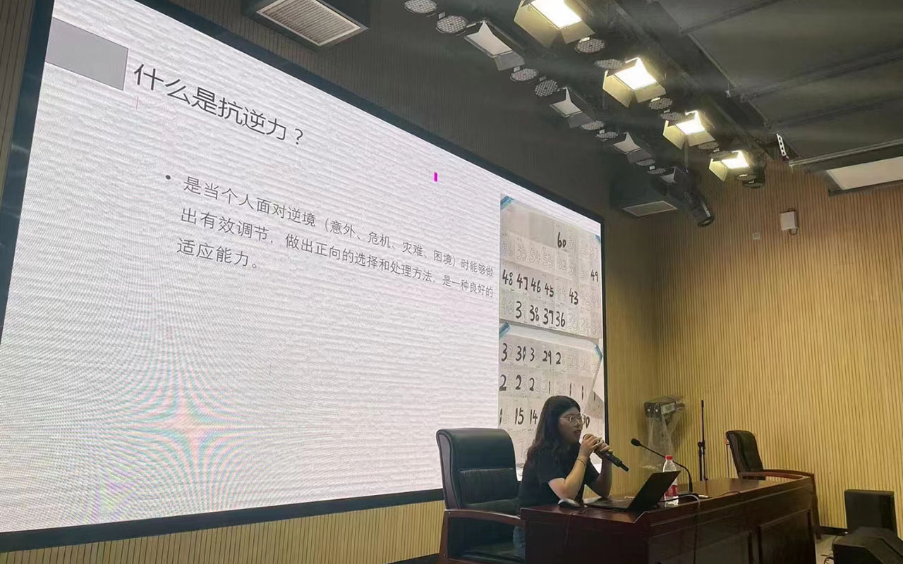 调兵山董玉娣中学